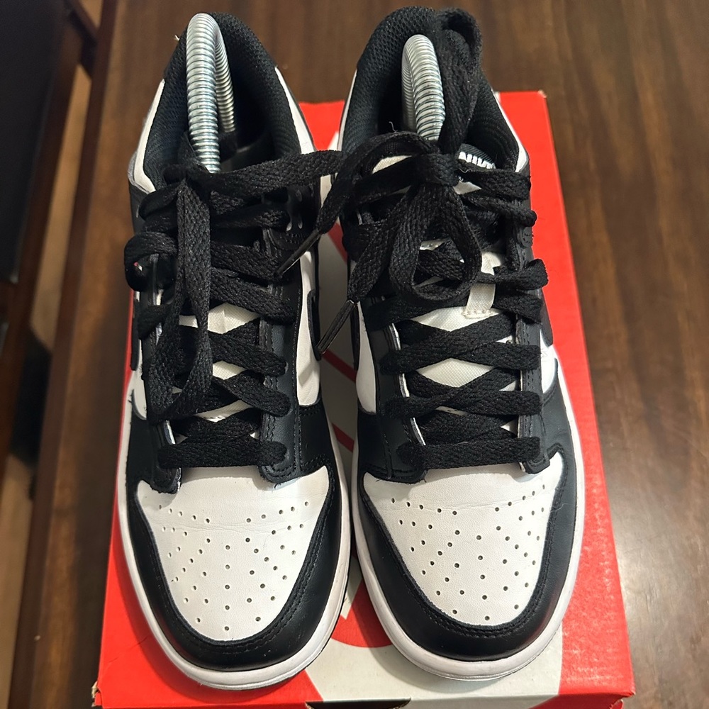 Grade school Panda dunks
